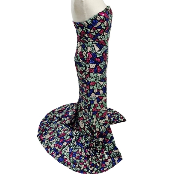 Missord Sexy V-Cut Strapless Sequin Multi Color Mermaid Dress With High Split - Picture 6 of 13